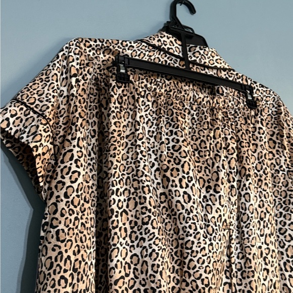 SELLING JOYSPUN PAJAMAS FOR WOMEN SIZE XL NWT SHORT SLEEVE - Picture 3 of 13